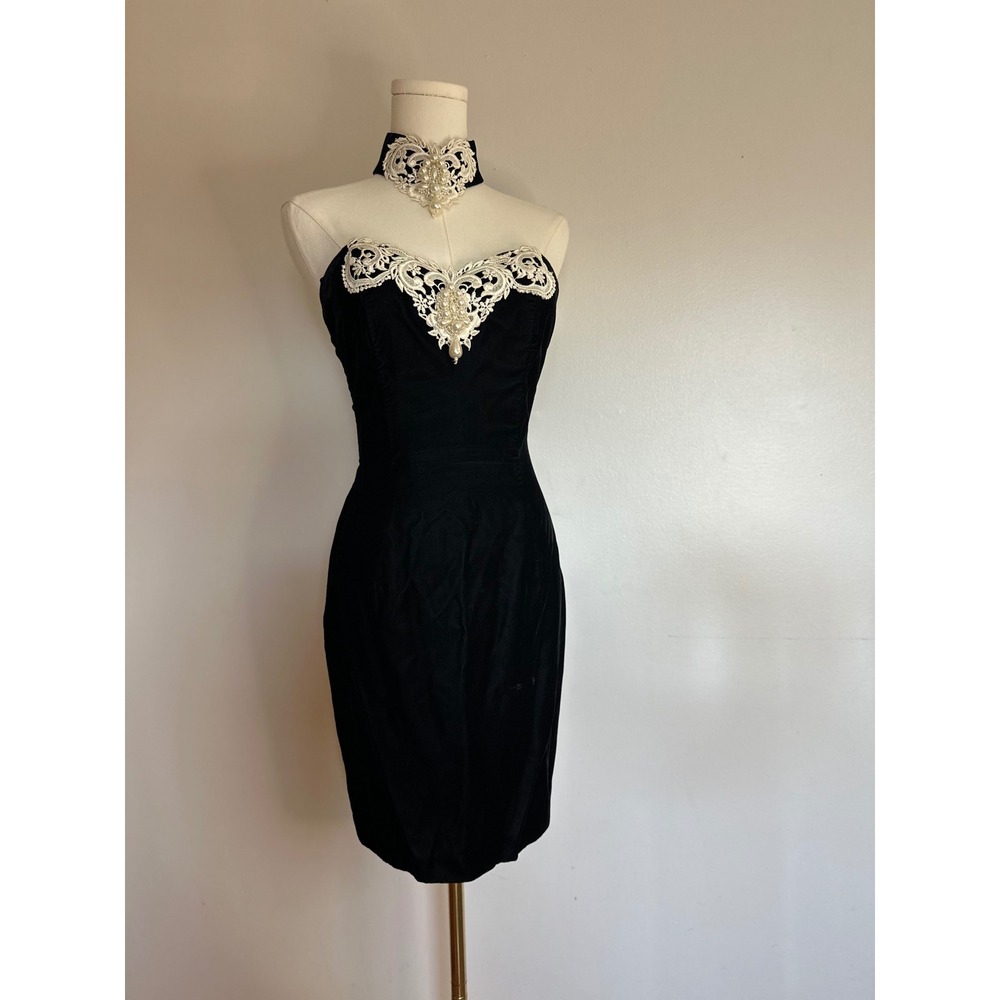 Vtg Gunne Sax Choker Dress Black Velvet Lace Victorian Dark Romantic Pearl 5/6